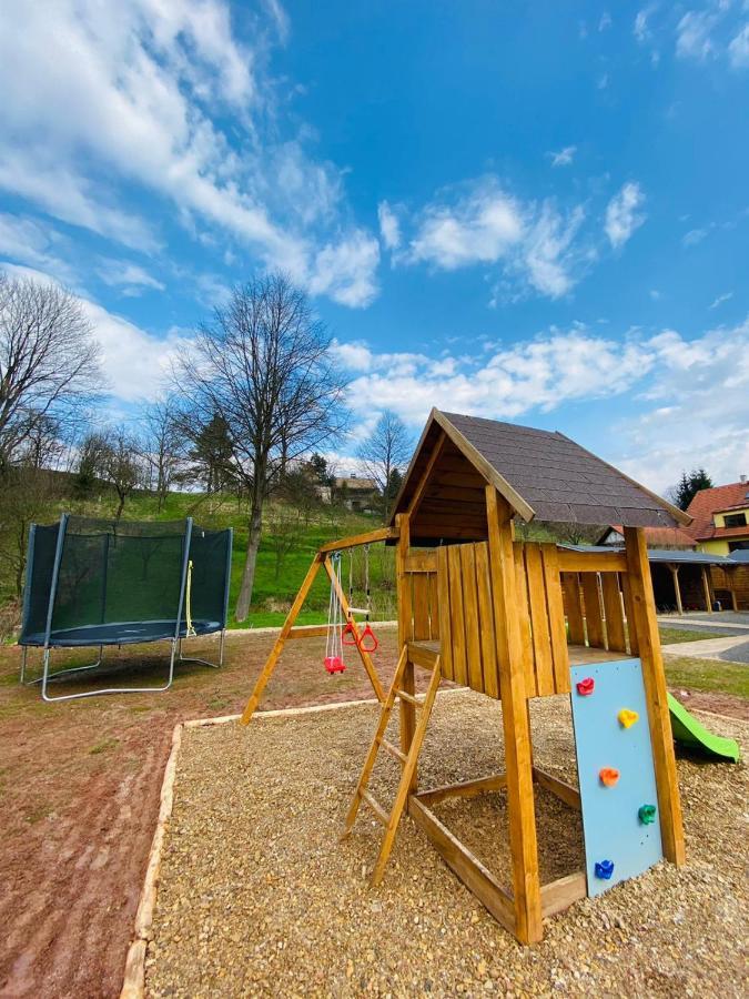 Ubytovani S Wellness Dolni Dobrouc Buitenkant foto